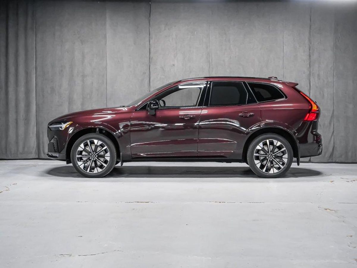 Volvo XC60 2.0 AT (250 л.с.) 4WD в автосалоне Nextline