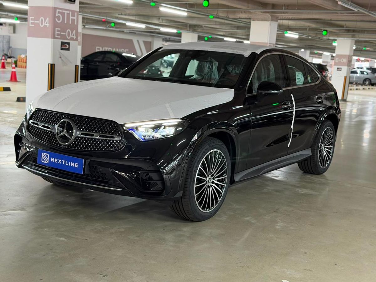 Mercedes-Benz GLC Coupe 300 2.0 AT (258 л.с.) 4WD в автосалоне Nextline