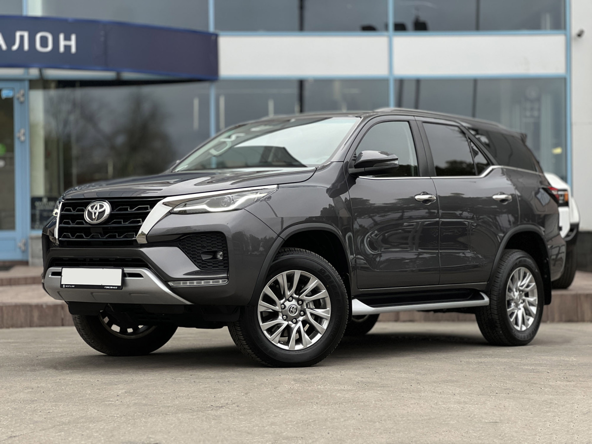 Toyota Fortuner 2.8 AТ Престиж Дизельный в автосалоне Nextline