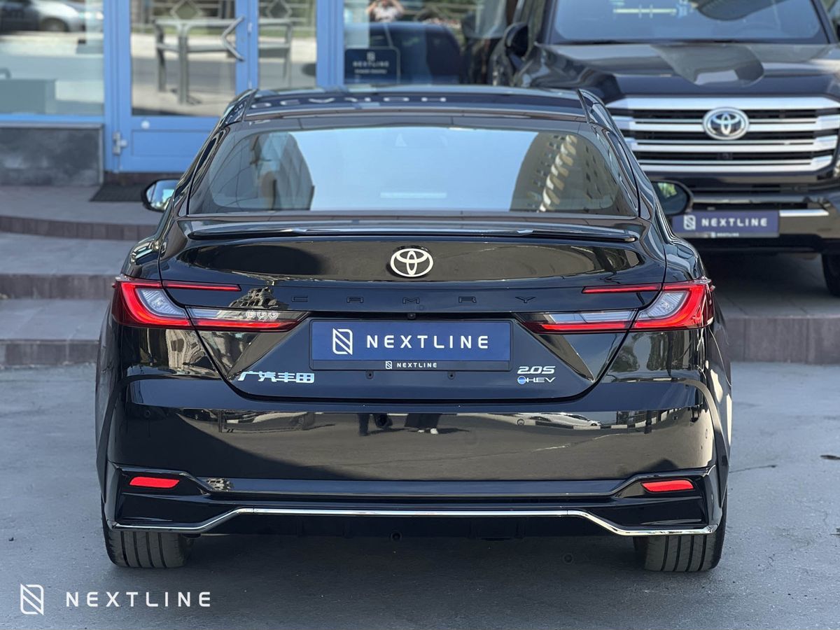 Toyota Camry 2.0hyb CVT (231 л.с.)