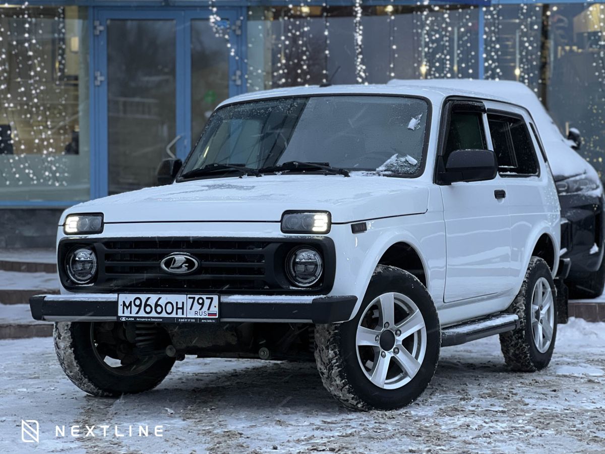 Lada (ВАЗ) Niva Legend 1.7 MT (83 л.с.) 4WD