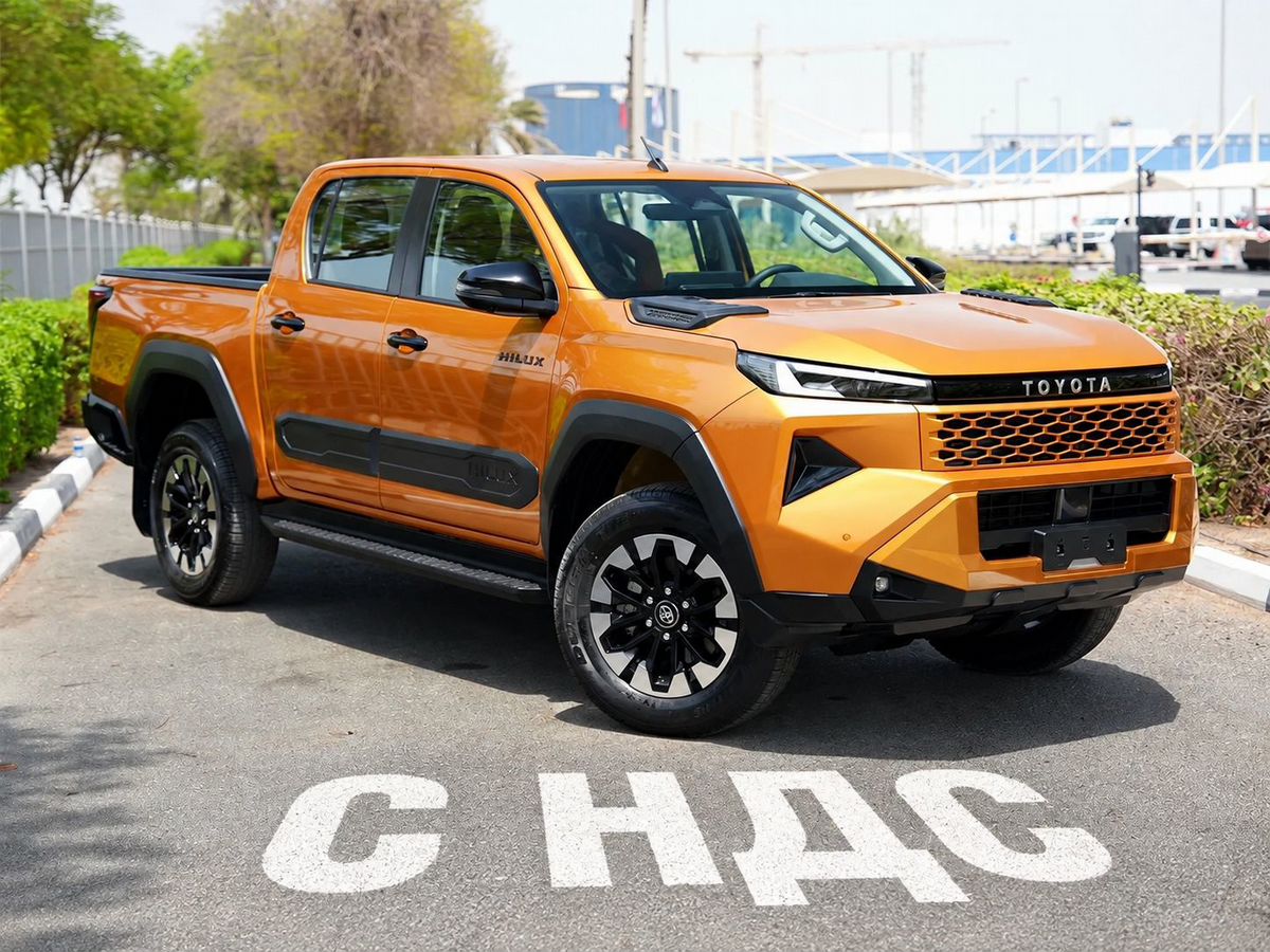 Toyota Hilux 2.8d AT (204 л.с.) 4WD в автосалоне Nextline