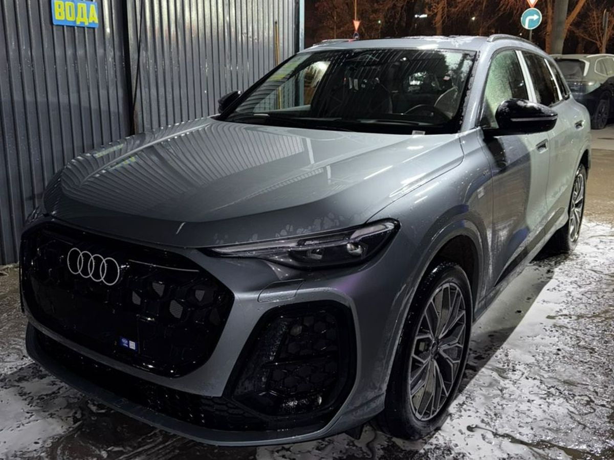 Audi Q5 L 2.0 AMT (204 л.с.) 4WD
