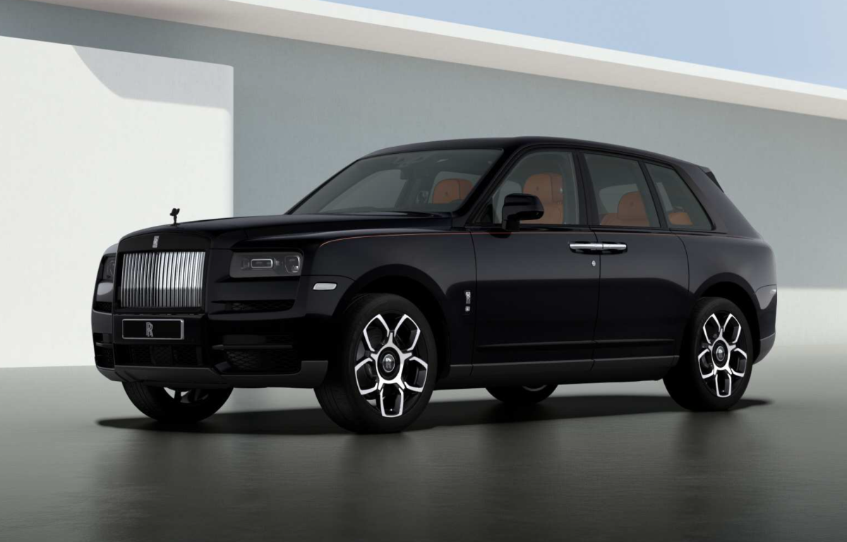 Rolls-Royce Black Bage Cullinan