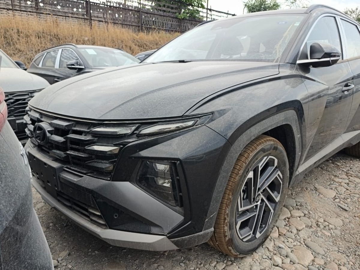 Hyundai Tucson L 1.5 AT (200 л.с.) 4WD