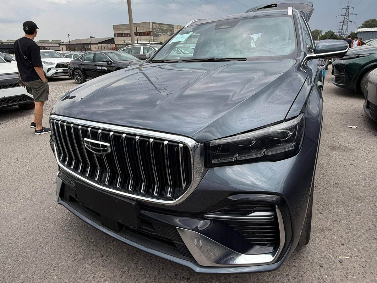 Geely Xingyue L 2.0 AT (265 л.с.) 4WD