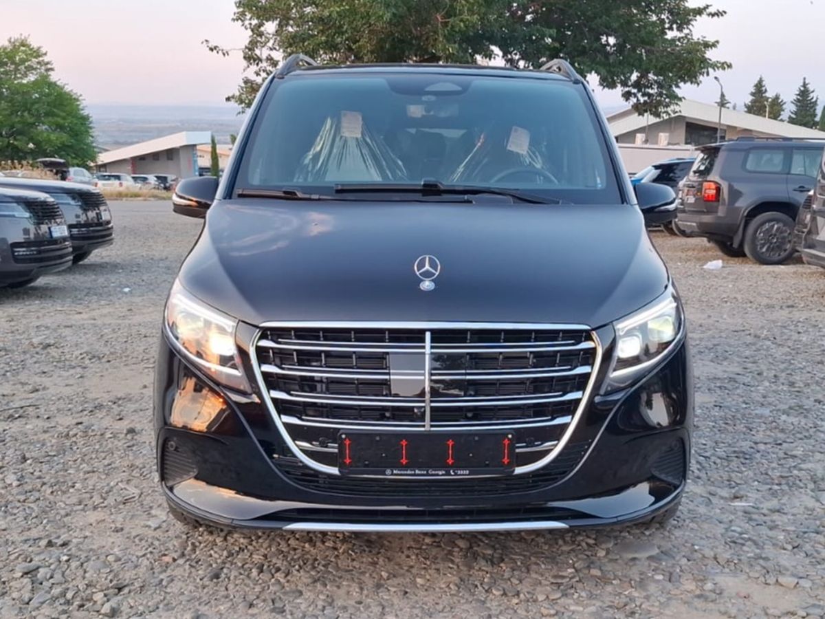 Mercedes-Benz V-Класс 300 d экстра длинный 2.0d AT (237 л.с.) 4WD в автосалоне Nextline